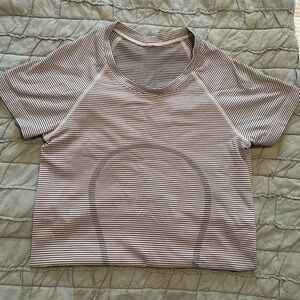 Lululemon top